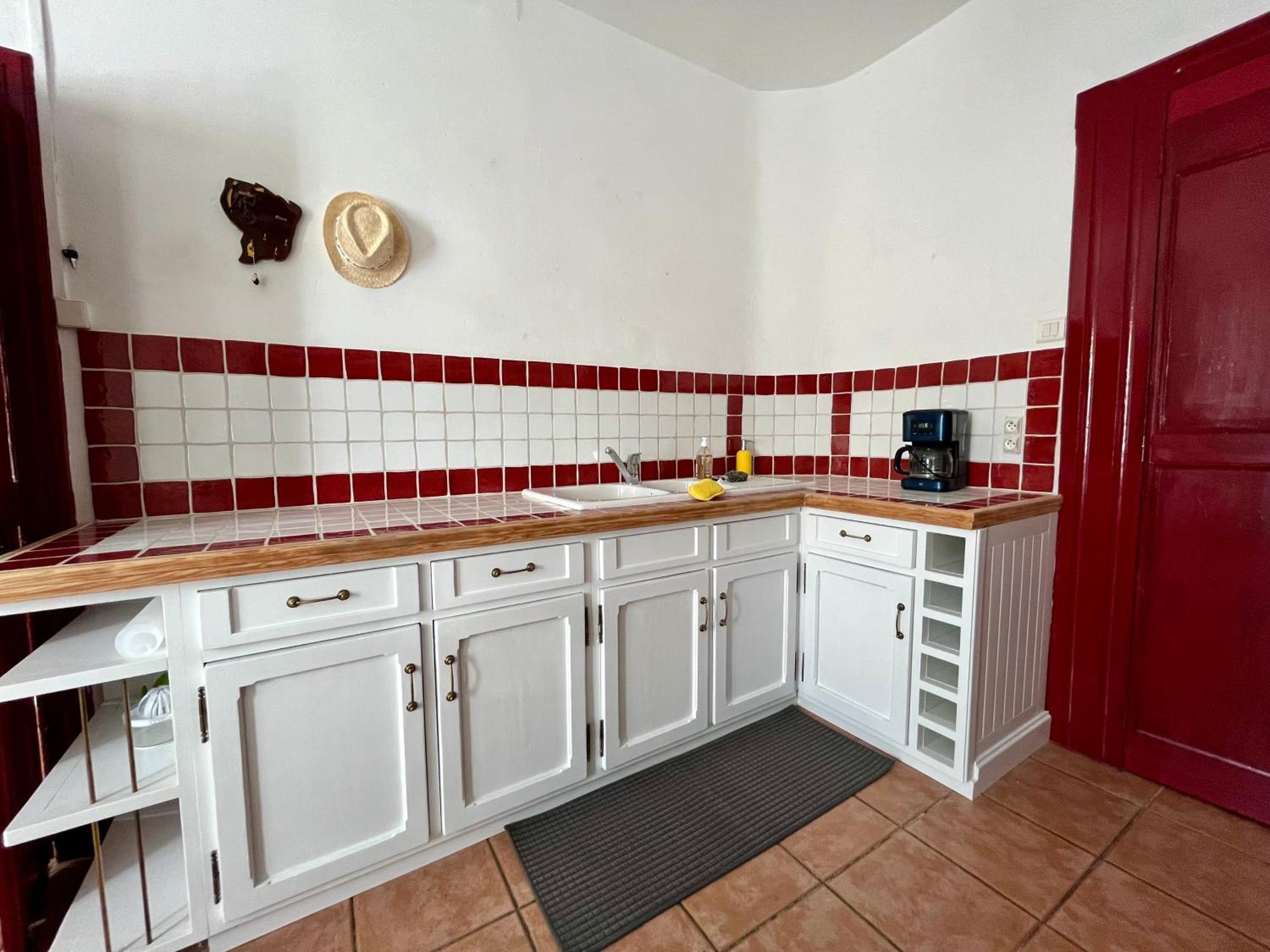 L'Oostaloo Logement De Vacances Usclas-l'Herault Екстериор снимка